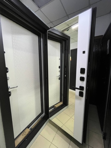 Эталон Б-11 (зеркало) Черная шагрень/Черный муар-Velluto Bianco фото 3